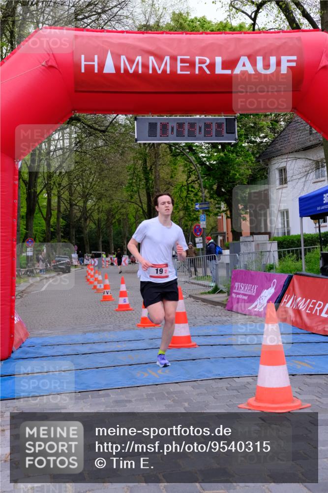 19.04.2026 - Hammer Lauf Tim E. http://msf.ph/oto/9540315 19.04.2026 11:44:43 Ziel 19 meine-sportfotos.de