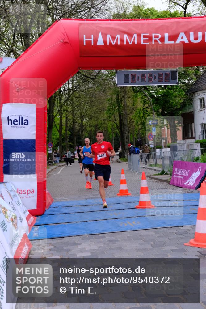 19.04.2026 - Hammer Lauf Tim E. http://msf.ph/oto/9540372 19.04.2026 11:45:41 Ziel 766, 862, 1236 meine-sportfotos.de