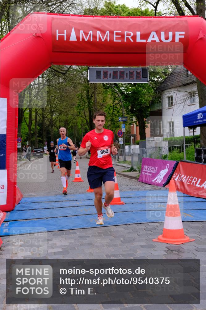 19.04.2026 - Hammer Lauf Tim E. http://msf.ph/oto/9540375 19.04.2026 11:45:42 Ziel 766, 862, 1236 meine-sportfotos.de