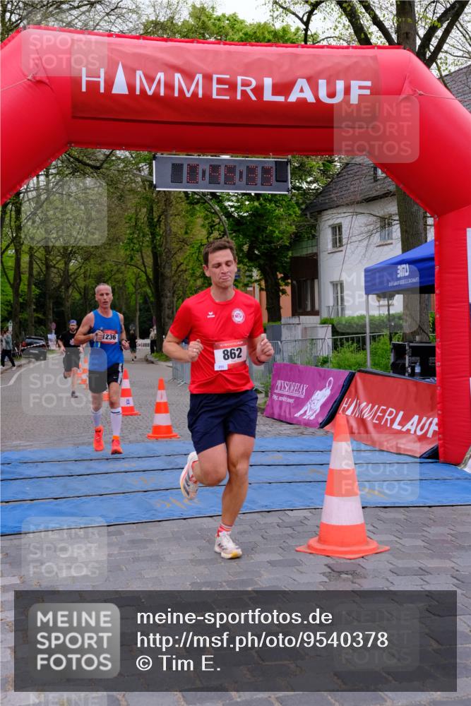 19.04.2026 - Hammer Lauf Tim E. http://msf.ph/oto/9540378 19.04.2026 11:45:42 Ziel 766, 862, 1236 meine-sportfotos.de