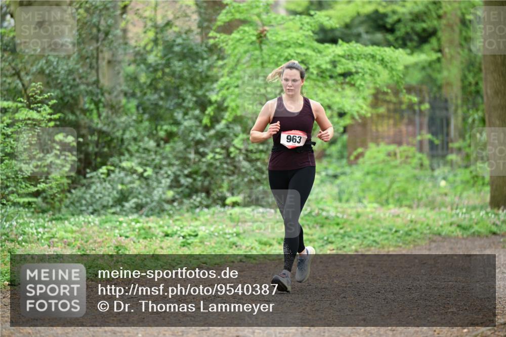 19.04.2026 - Hammer Lauf Dr. Thomas Lammeyer http://msf.ph/oto/9540387 19.04.2026 10:42:55 Laufen 963 meine-sportfotos.de