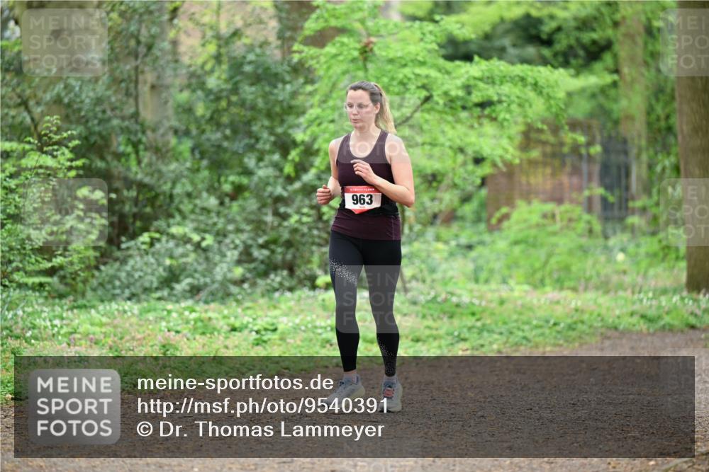 19.04.2026 - Hammer Lauf Dr. Thomas Lammeyer http://msf.ph/oto/9540391 19.04.2026 10:42:55 Laufen 963 meine-sportfotos.de