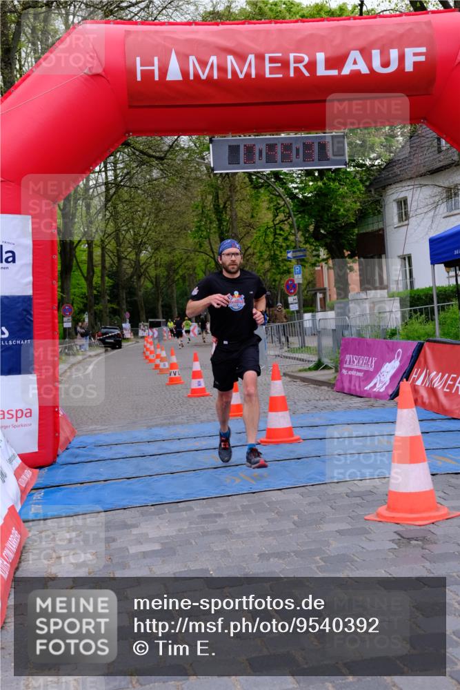 19.04.2026 - Hammer Lauf Tim E. http://msf.ph/oto/9540392 19.04.2026 11:45:46 Ziel 766, 862, 1236 meine-sportfotos.de