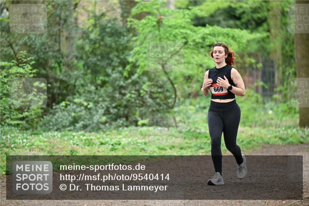 19.04.2026 - Hammer Lauf Dr. Thomas Lammeyer http://msf.ph/oto/9540414 19.04.2026 10:42:59 Laufen 669 meine-sportfotos.de
