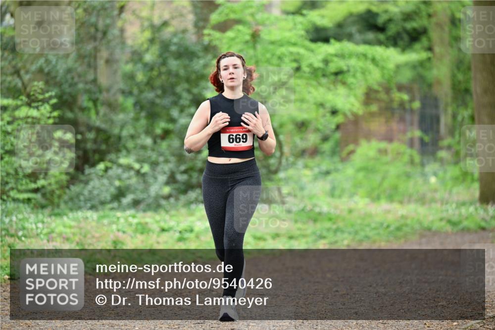 19.04.2026 - Hammer Lauf Dr. Thomas Lammeyer http://msf.ph/oto/9540426 19.04.2026 10:43:01 Laufen 669 meine-sportfotos.de