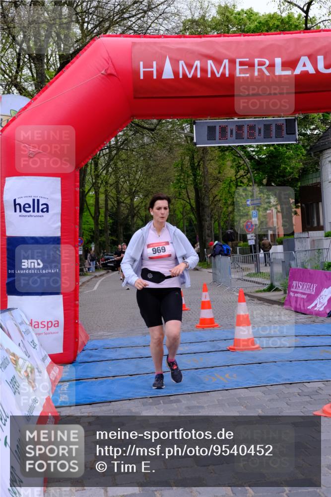 19.04.2026 - Hammer Lauf Tim E. http://msf.ph/oto/9540452 19.04.2026 11:46:26 Ziel 17, 969, 1165 meine-sportfotos.de