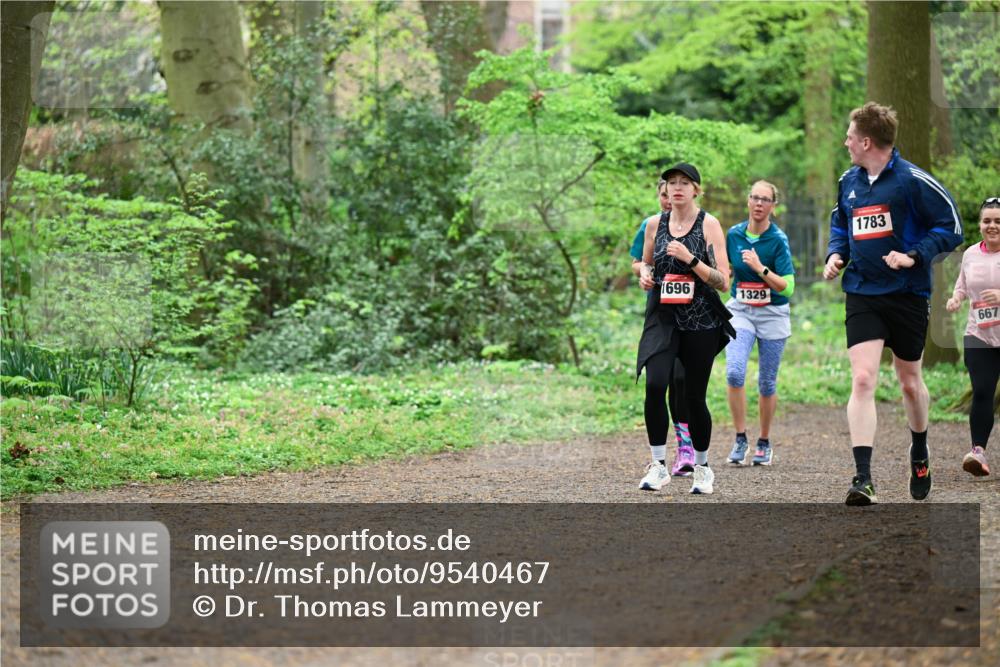 19.04.2026 - Hammer Lauf Dr. Thomas Lammeyer http://msf.ph/oto/9540467 19.04.2026 10:43:24 Laufen 1696, 1329, 1783, 667 meine-sportfotos.de