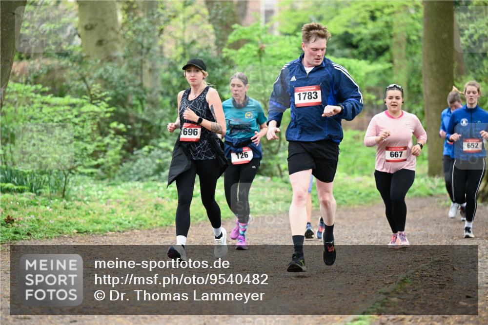 19.04.2026 - Hammer Lauf Dr. Thomas Lammeyer http://msf.ph/oto/9540482 19.04.2026 10:43:26 Laufen 696, 126, 1783, 667, 652 meine-sportfotos.de