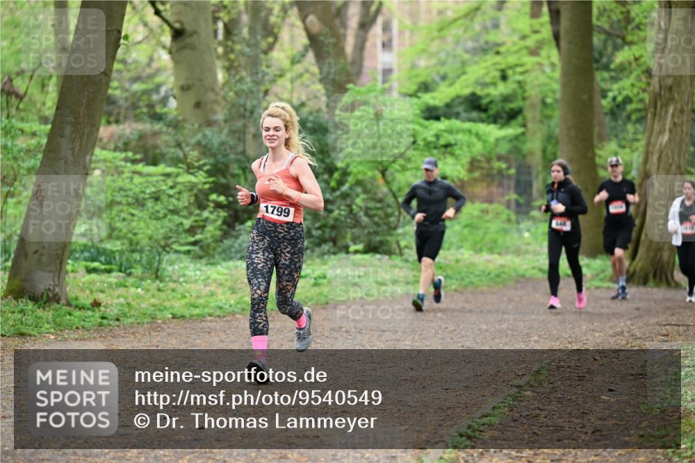 19.04.2026 - Hammer Lauf Dr. Thomas Lammeyer http://msf.ph/oto/9540549 19.04.2026 10:43:34 Laufen 1799, 648 meine-sportfotos.de