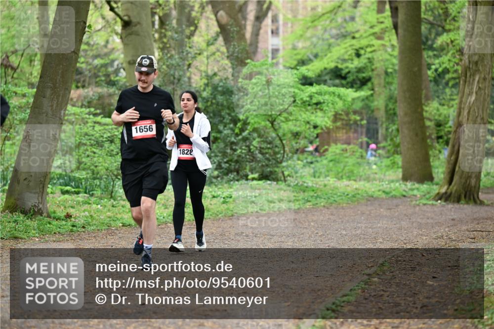 19.04.2026 - Hammer Lauf Dr. Thomas Lammeyer http://msf.ph/oto/9540601 19.04.2026 10:43:39 Laufen 1656, 1828 meine-sportfotos.de