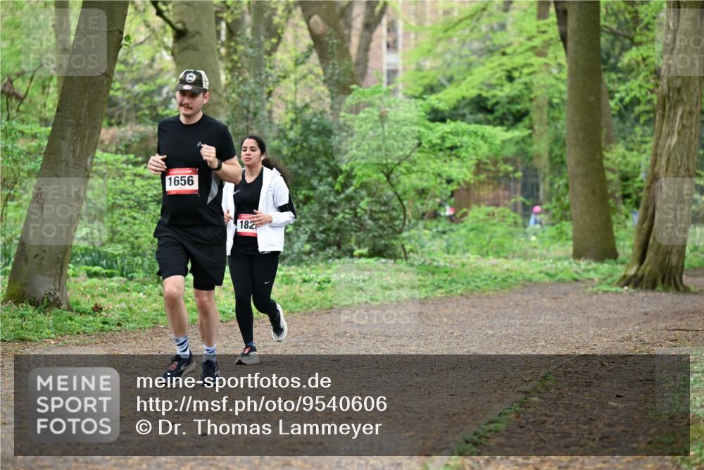 19.04.2026 - Hammer Lauf Dr. Thomas Lammeyer http://msf.ph/oto/9540606 19.04.2026 10:43:40 Laufen 1656, 182 meine-sportfotos.de