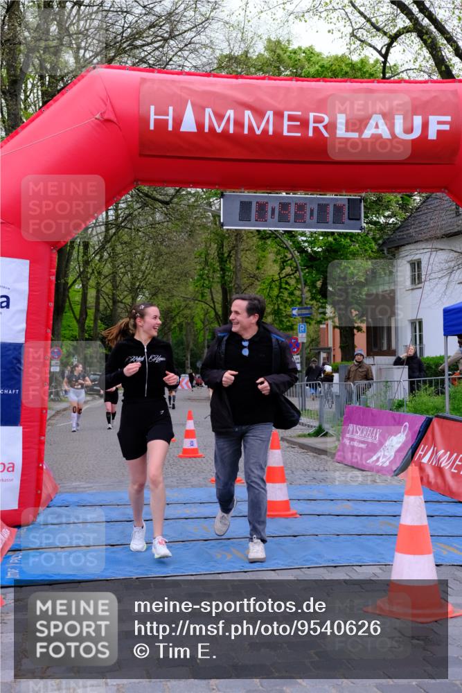 19.04.2026 - Hammer Lauf Tim E. http://msf.ph/oto/9540626 19.04.2026 11:49:26 Ziel 499 meine-sportfotos.de