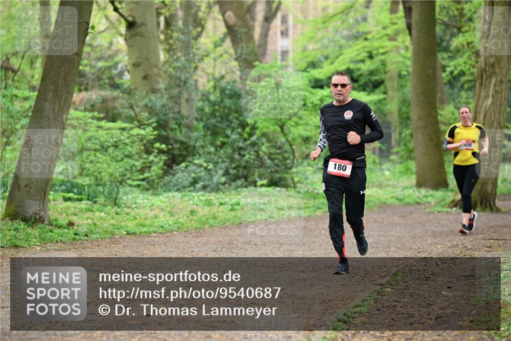 19.04.2026 - Hammer Lauf Dr. Thomas Lammeyer http://msf.ph/oto/9540687 19.04.2026 10:44:01 Laufen 180 meine-sportfotos.de