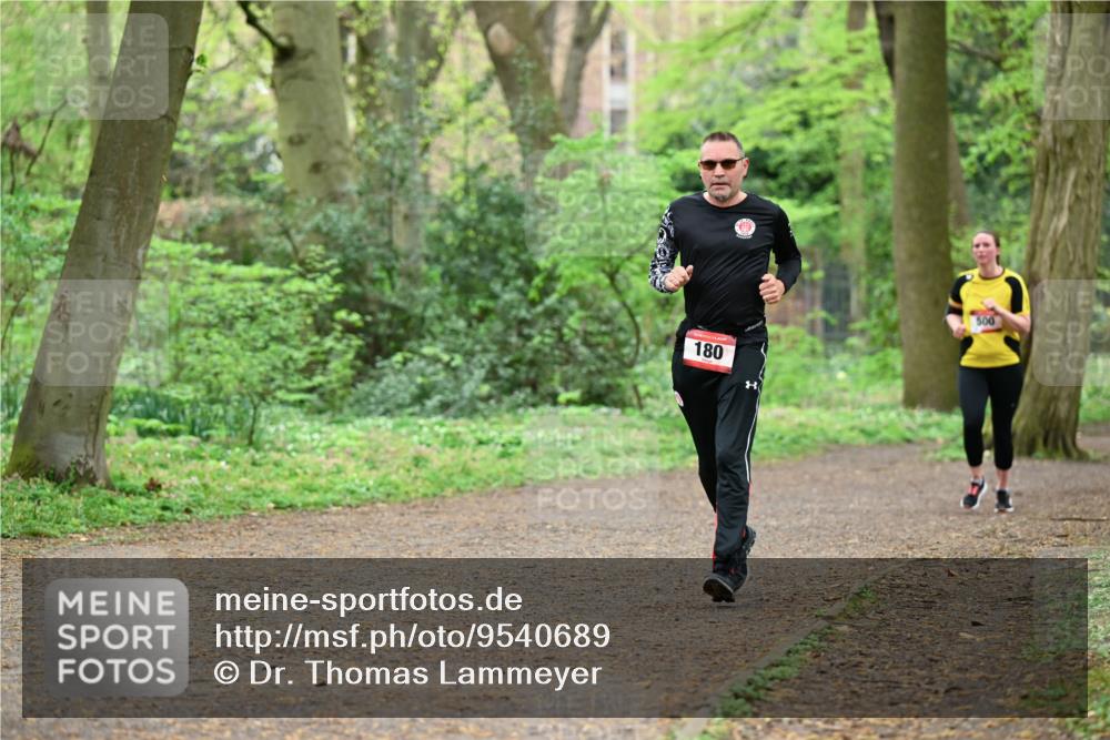 19.04.2026 - Hammer Lauf Dr. Thomas Lammeyer http://msf.ph/oto/9540689 19.04.2026 10:44:01 Laufen 180, 500 meine-sportfotos.de