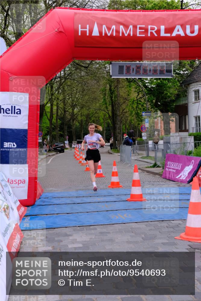 19.04.2026 - Hammer Lauf Tim E. http://msf.ph/oto/9540693 19.04.2026 11:50:12 Ziel 1255 meine-sportfotos.de
