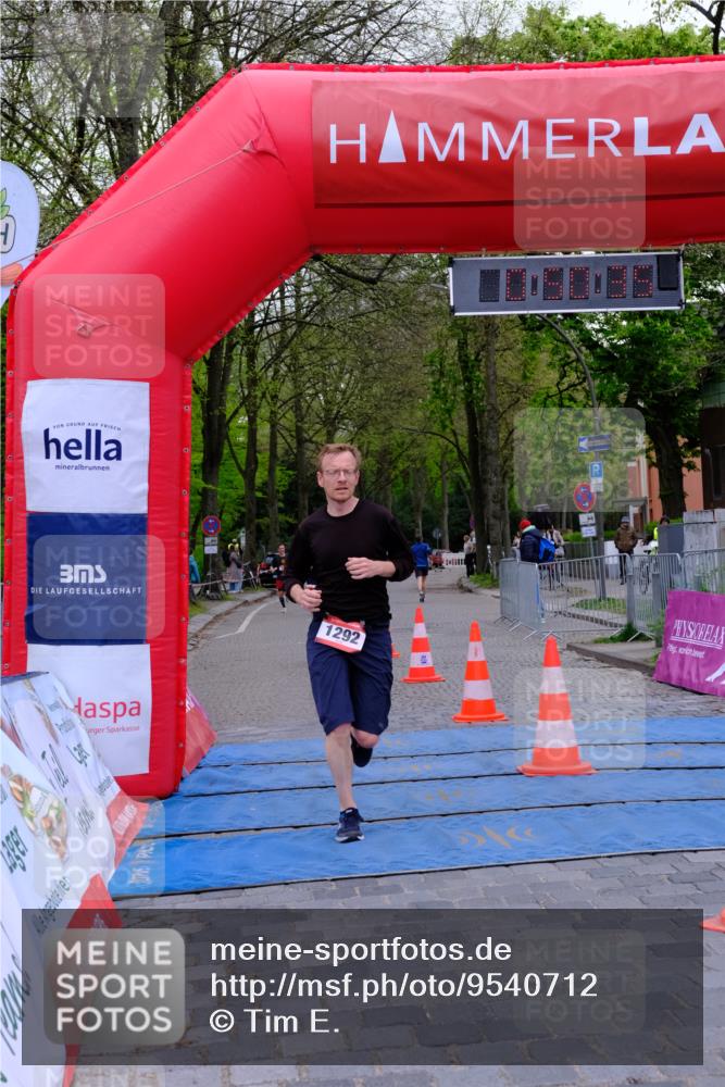 19.04.2026 - Hammer Lauf Tim E. http://msf.ph/oto/9540712 19.04.2026 11:50:43 Ziel 562, 1292 meine-sportfotos.de