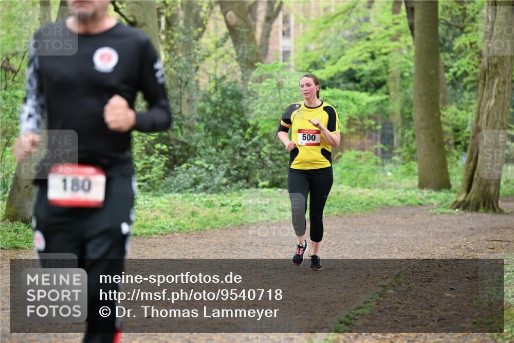 19.04.2026 - Hammer Lauf Dr. Thomas Lammeyer http://msf.ph/oto/9540718 19.04.2026 10:44:04 Laufen 180, 500 meine-sportfotos.de