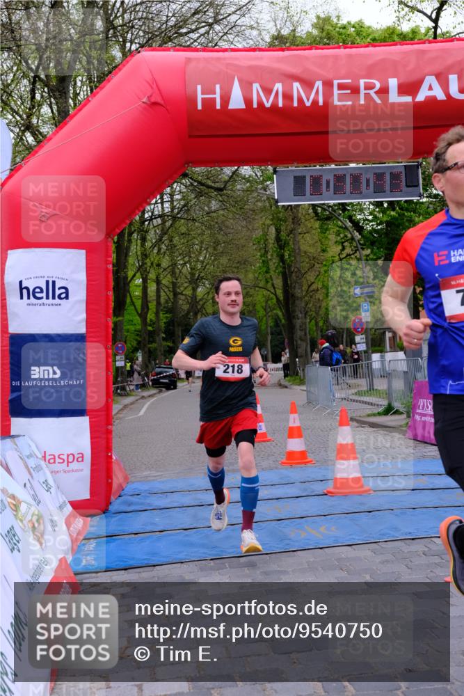 19.04.2026 - Hammer Lauf Tim E. http://msf.ph/oto/9540750 19.04.2026 11:50:51 Ziel 218, 562, 772 meine-sportfotos.de