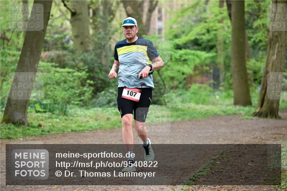 19.04.2026 - Hammer Lauf Dr. Thomas Lammeyer http://msf.ph/oto/9540822 19.04.2026 10:44:27 Laufen 107 meine-sportfotos.de