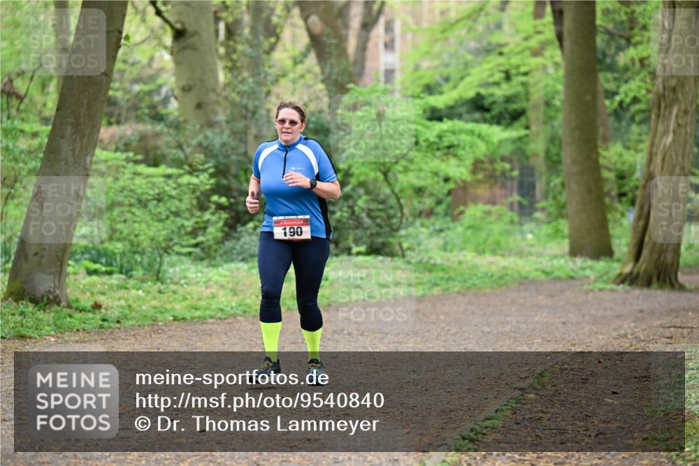 19.04.2026 - Hammer Lauf Dr. Thomas Lammeyer http://msf.ph/oto/9540840 19.04.2026 10:44:36 Laufen 190 meine-sportfotos.de