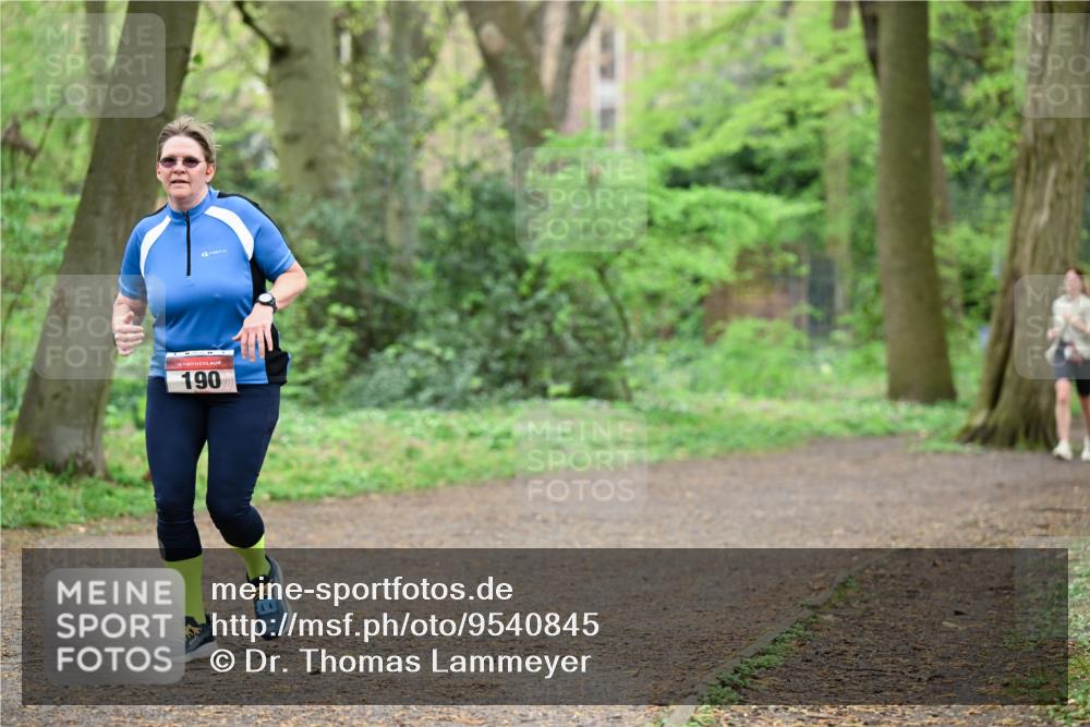 19.04.2026 - Hammer Lauf Dr. Thomas Lammeyer http://msf.ph/oto/9540845 19.04.2026 10:44:37 Laufen 190 meine-sportfotos.de
