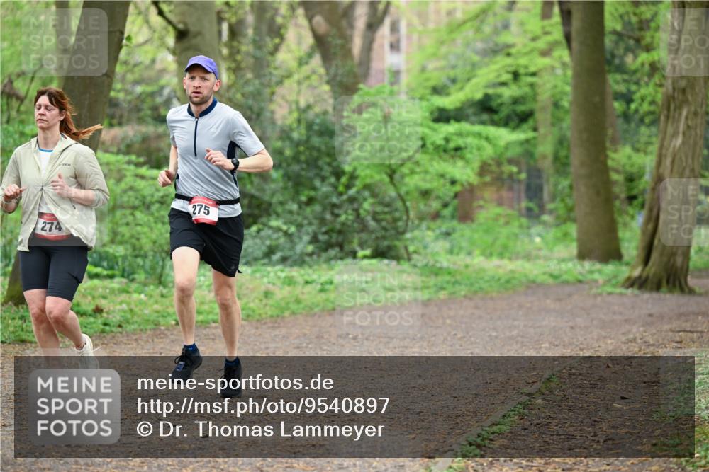 19.04.2026 - Hammer Lauf Dr. Thomas Lammeyer http://msf.ph/oto/9540897 19.04.2026 10:44:45 Laufen 275, 274 meine-sportfotos.de