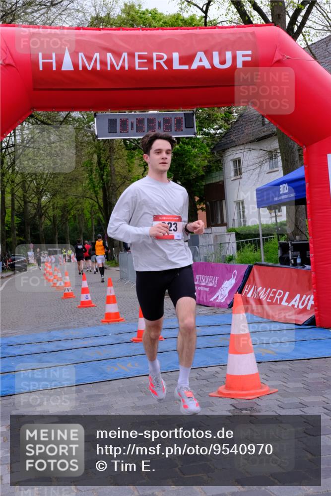 19.04.2026 - Hammer Lauf Tim E. http://msf.ph/oto/9540970 19.04.2026 11:53:28 Ziel 823 meine-sportfotos.de