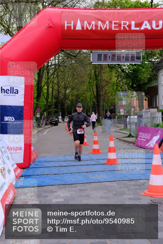 19.04.2026 - Hammer Lauf Tim E. http://msf.ph/oto/9540985 19.04.2026 11:53:55 Ziel 307, 601, 649 meine-sportfotos.de