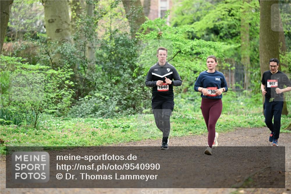 19.04.2026 - Hammer Lauf Dr. Thomas Lammeyer http://msf.ph/oto/9540990 19.04.2026 10:45:01 Laufen 1640, 907 meine-sportfotos.de