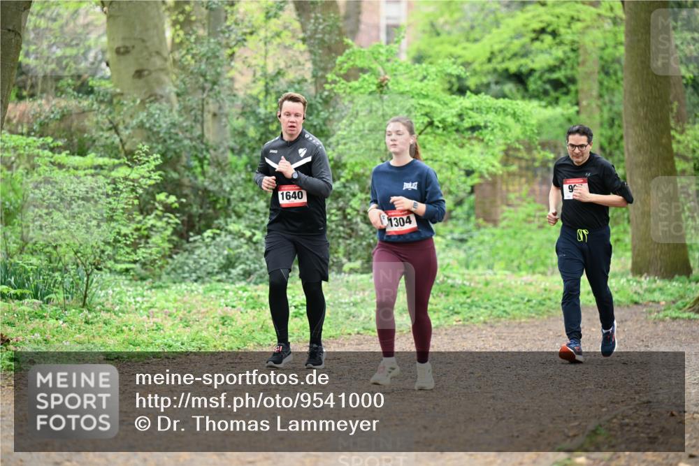 19.04.2026 - Hammer Lauf Dr. Thomas Lammeyer http://msf.ph/oto/9541000 19.04.2026 10:45:02 Laufen 1640, 1304 meine-sportfotos.de
