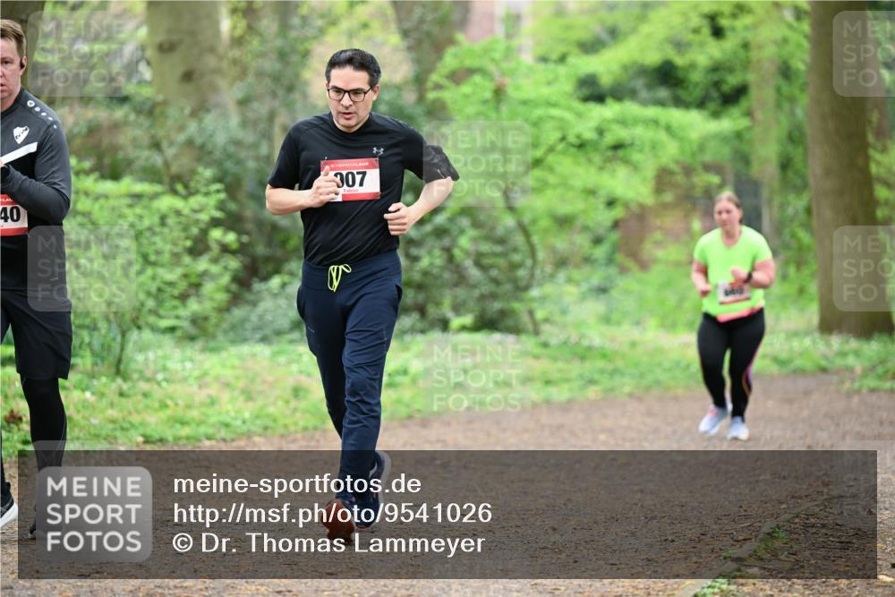 19.04.2026 - Hammer Lauf Dr. Thomas Lammeyer http://msf.ph/oto/9541026 19.04.2026 10:45:05 Laufen 307 meine-sportfotos.de