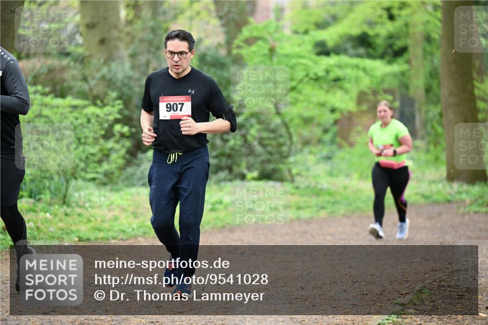 19.04.2026 - Hammer Lauf Dr. Thomas Lammeyer http://msf.ph/oto/9541028 19.04.2026 10:45:05 Laufen 142, 907 meine-sportfotos.de