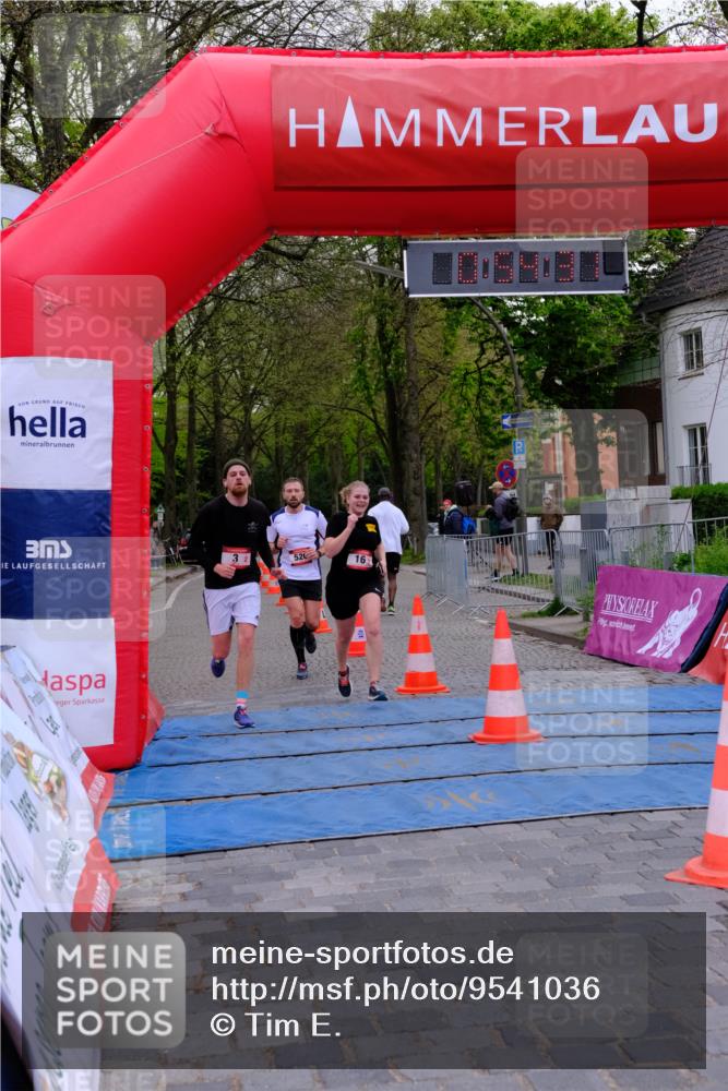 19.04.2026 - Hammer Lauf Tim E. http://msf.ph/oto/9541036 19.04.2026 11:54:39 Ziel 3, 16, 520, 690 meine-sportfotos.de