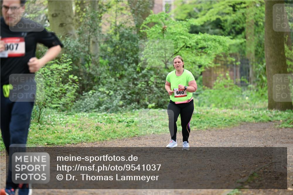 19.04.2026 - Hammer Lauf Dr. Thomas Lammeyer http://msf.ph/oto/9541037 19.04.2026 10:45:06 Laufen 907, 660 meine-sportfotos.de