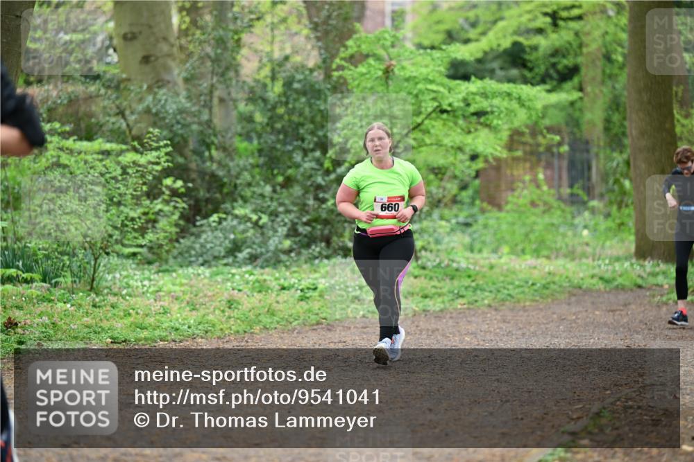 19.04.2026 - Hammer Lauf Dr. Thomas Lammeyer http://msf.ph/oto/9541041 19.04.2026 10:45:07 Laufen 660 meine-sportfotos.de