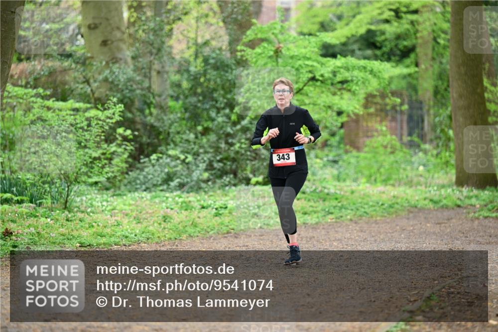 19.04.2026 - Hammer Lauf Dr. Thomas Lammeyer http://msf.ph/oto/9541074 19.04.2026 10:45:10 Laufen 343 meine-sportfotos.de