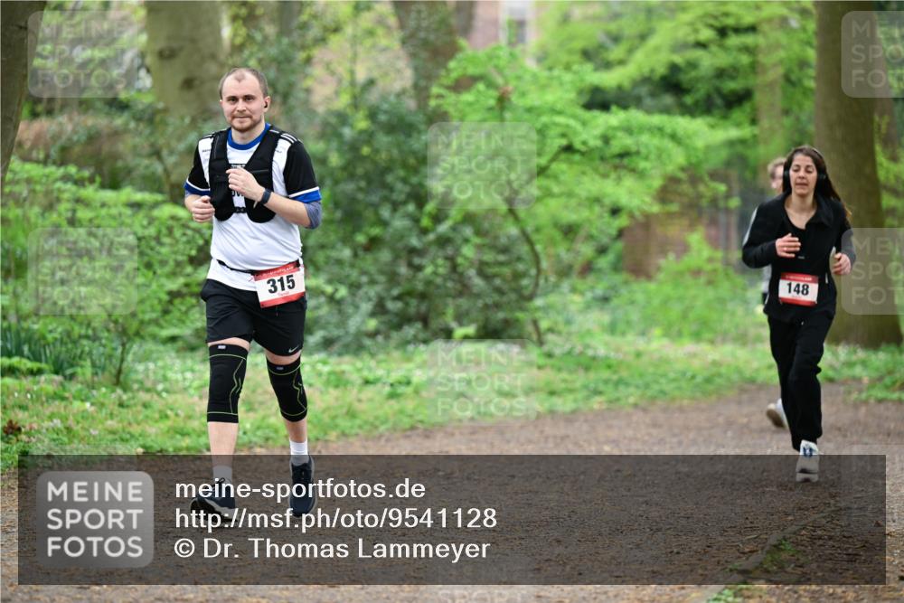 19.04.2026 - Hammer Lauf Dr. Thomas Lammeyer http://msf.ph/oto/9541128 19.04.2026 10:45:23 Laufen 315, 148 meine-sportfotos.de