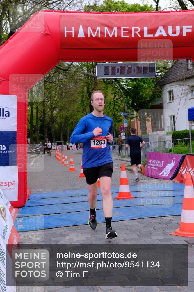 19.04.2026 - Hammer Lauf Tim E. http://msf.ph/oto/9541134 19.04.2026 11:55:35 Ziel 929, 1066, 1263 meine-sportfotos.de