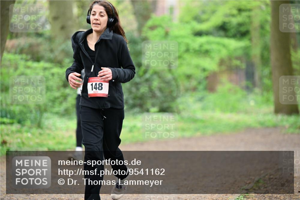 19.04.2026 - Hammer Lauf Dr. Thomas Lammeyer http://msf.ph/oto/9541162 19.04.2026 10:45:26 Laufen 148 meine-sportfotos.de