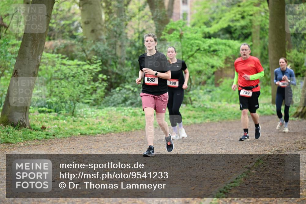19.04.2026 - Hammer Lauf Dr. Thomas Lammeyer http://msf.ph/oto/9541233 19.04.2026 10:45:51 Laufen 888, 798, 759 meine-sportfotos.de