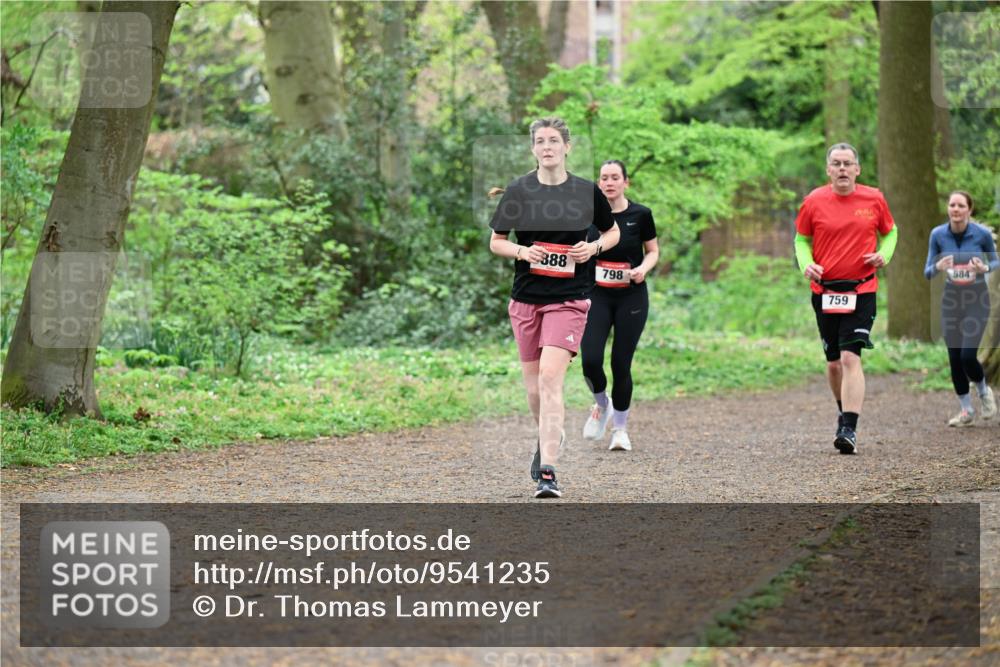 19.04.2026 - Hammer Lauf Dr. Thomas Lammeyer http://msf.ph/oto/9541235 19.04.2026 10:45:51 Laufen 888, 798, 759, 684 meine-sportfotos.de