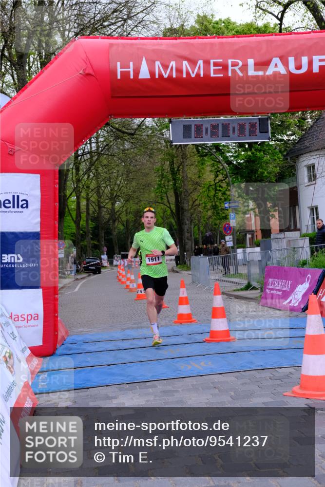 19.04.2026 - Hammer Lauf Tim E. http://msf.ph/oto/9541237 19.04.2026 11:57:17 Ziel 12, 1911 meine-sportfotos.de