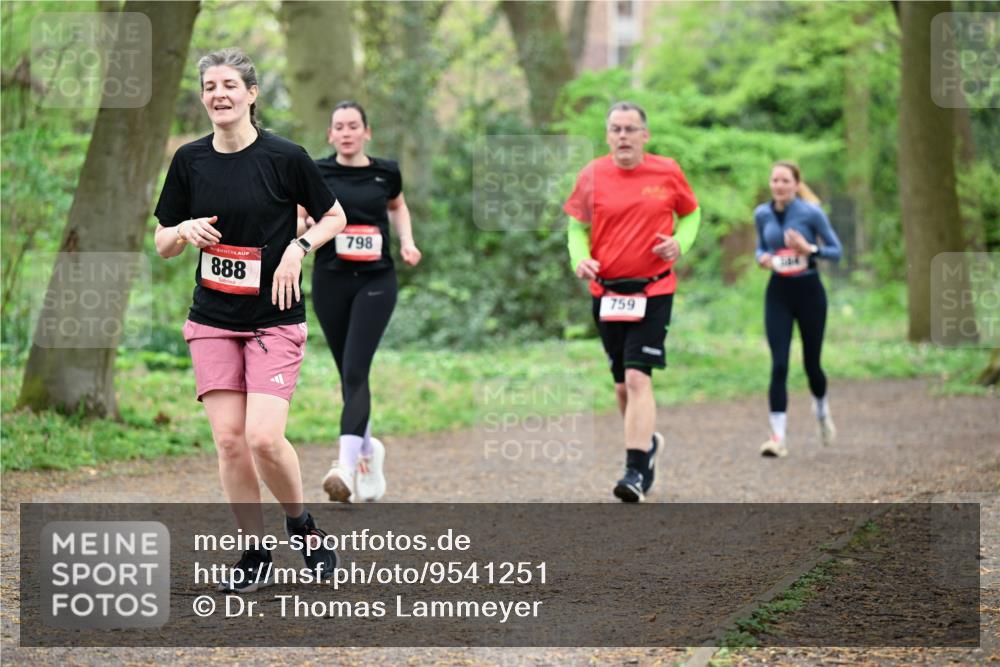 19.04.2026 - Hammer Lauf Dr. Thomas Lammeyer http://msf.ph/oto/9541251 19.04.2026 10:45:53 Laufen 888, 798, 759 meine-sportfotos.de
