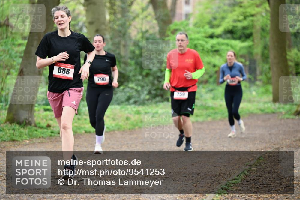 19.04.2026 - Hammer Lauf Dr. Thomas Lammeyer http://msf.ph/oto/9541253 19.04.2026 10:45:53 Laufen 888, 798, 759 meine-sportfotos.de