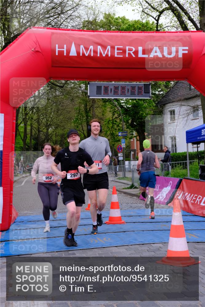 19.04.2026 - Hammer Lauf Tim E. http://msf.ph/oto/9541325 19.04.2026 11:58:51 Ziel 297, 511, 574, 636, 952 meine-sportfotos.de