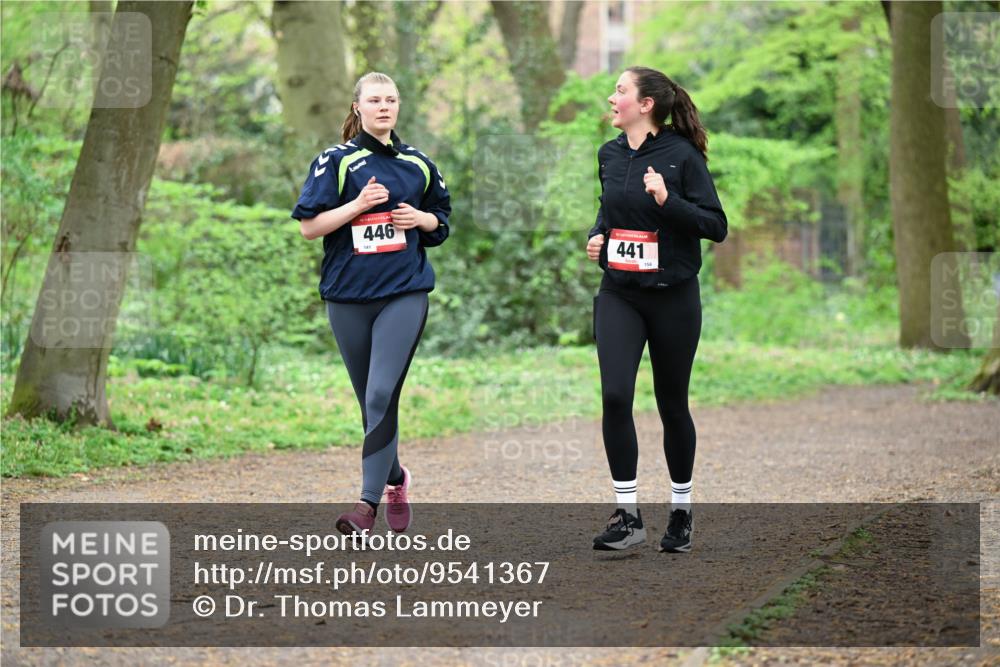 19.04.2026 - Hammer Lauf Dr. Thomas Lammeyer http://msf.ph/oto/9541367 19.04.2026 10:46:17 Laufen 446, 441, 154 meine-sportfotos.de