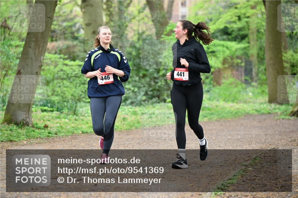 19.04.2026 - Hammer Lauf Dr. Thomas Lammeyer http://msf.ph/oto/9541369 19.04.2026 10:46:17 Laufen 446, 141, 441 meine-sportfotos.de