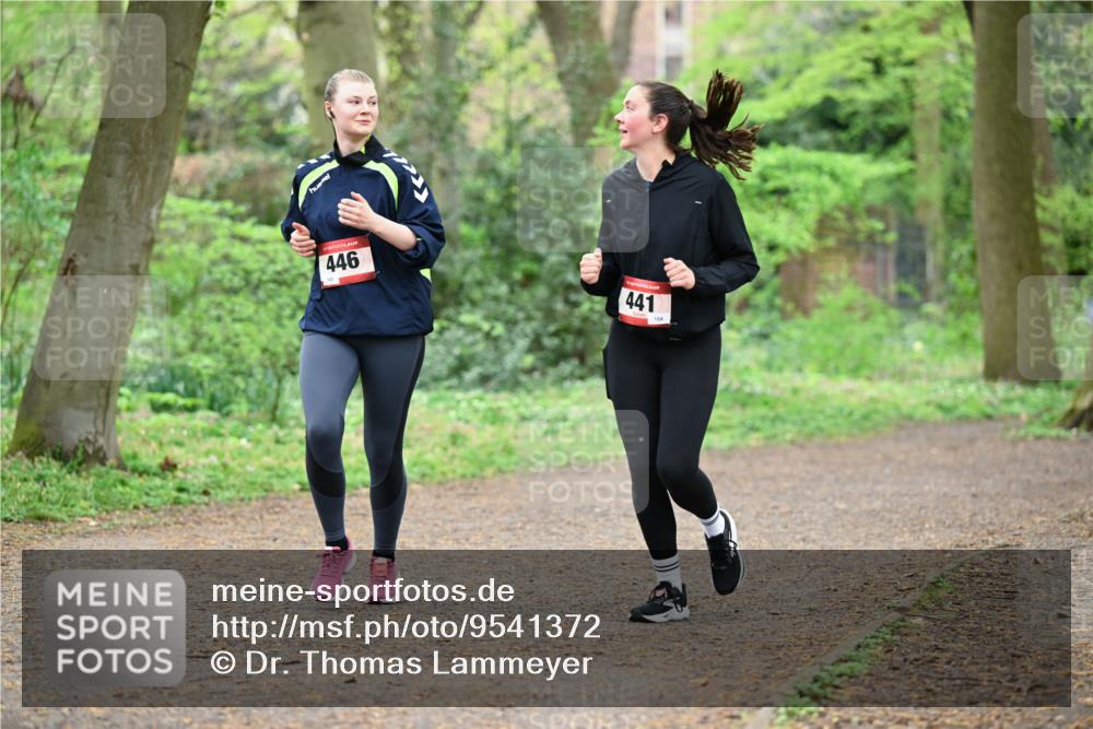 19.04.2026 - Hammer Lauf Dr. Thomas Lammeyer http://msf.ph/oto/9541372 19.04.2026 10:46:18 Laufen 446, 441, 154 meine-sportfotos.de