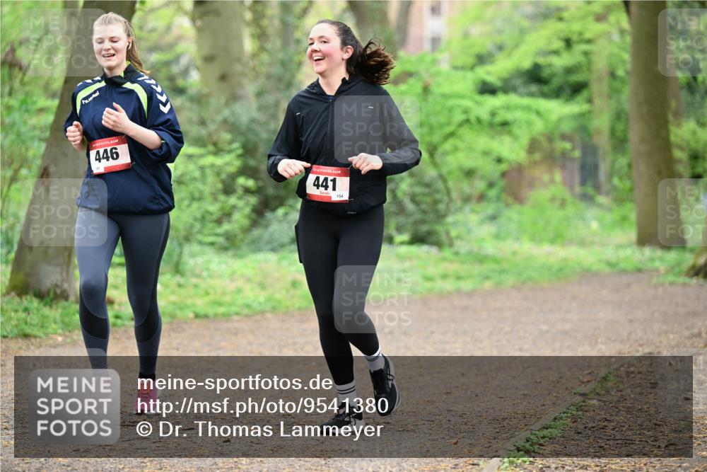 19.04.2026 - Hammer Lauf Dr. Thomas Lammeyer http://msf.ph/oto/9541380 19.04.2026 10:46:18 Laufen 446, 441, 154 meine-sportfotos.de