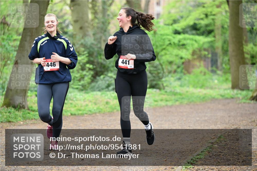 19.04.2026 - Hammer Lauf Dr. Thomas Lammeyer http://msf.ph/oto/9541381 19.04.2026 10:46:18 Laufen 446, 141, 441, 154 meine-sportfotos.de